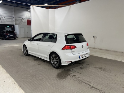 Volkswagen Golf 1.2 TSI 105hk Style Adp Farthållare Nyservad