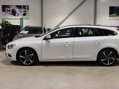 Volvo V60 D4 181HK R-Design AWD Aut Drag/VOC/Fullservad