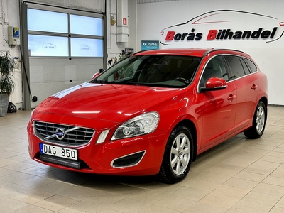 Volvo V60 T3 Momentum Dragkrok S+V Däck