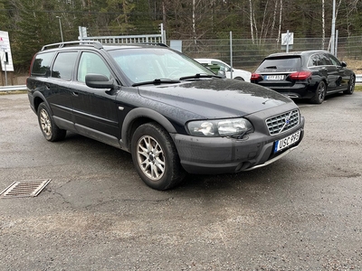 Volvo XC70 2.5T AWD 210hk Automat Business Skinn Dragkrok