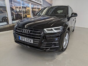 Audi Q5 55 TFSI e 367 hk S-Tronic LUFTFJÄDRING Quattro