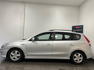 Hyundai i30 cw 1.6 CRDi Business | Drag | M-Värme| Välservad