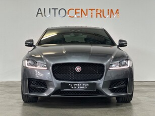 Jaguar XF 20d R-Sport B-Kamera Navi 180hk