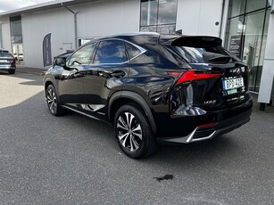 Lexus NX 300h AWD 2.5 E-CVT Kyushu Edition Euro 6