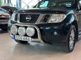 Nissan Navara Dubbelhytt 3.0 dCi V6 4x4 Euro 5