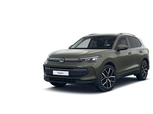 Volkswagen Tiguan eTSI 150HK LAGERBIL DRAG VÄRMARE