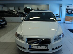 Volvo S80 D5 Summum 215Hk