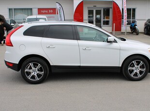 Volvo XC60 D4 AWD Geartronic Summum Euro 5