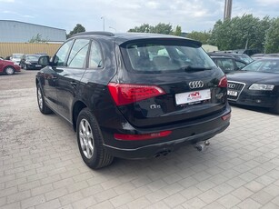 Audi Q5 2.0 TDI DPF quattro Design 170hk | NYBESIKTAD Drag