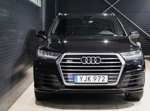 Audi Q7 3.0 TDI 272Hk S-Line / Matrix / 7-sits / Värmare