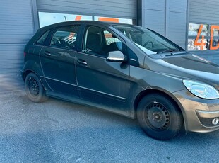 Mercedes-Benz B 180 / Trasigt tändningslås