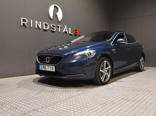 Volvo V40D3 SUMMUM NAVI VOC PANO PDC 0.38L MIL 17