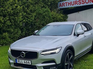 Volvo V90Cross Country D4 AWD Geartronic Momentum, Plus Euro 6 2018, Kombi