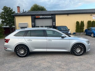 Skoda Superb Kombi 2.0 TDI 190 hk 4x4 DSG Drag /Värmare