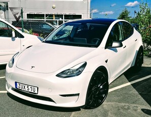 Tesla Model Y Performance AWD Autopilot Pano - Se Skick!