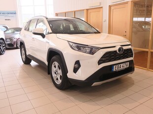 Toyota RAV4 Hybrid AWD 222hk Bränslevärmare V-Hjul MOMS