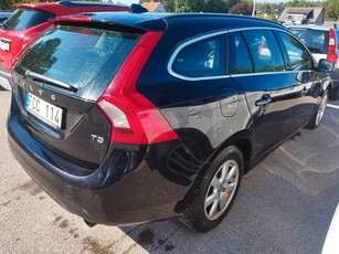 Volvo V60 T3 Momentum Euro 5