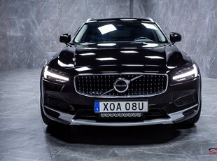 Volvo V90 Cross Country B4 AWD Momentum Kamera Drag VOC MOMS