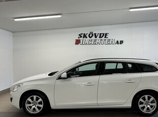 Volvo V60D2 Momentum 6-VXL Drag Bluetooth Xenon 2012, Kombi