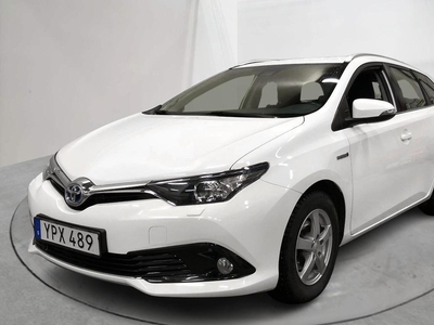 Toyota Auris 1.8 HSD Touring Sports (99hk)