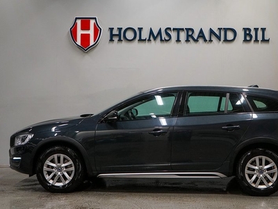 Volvo V60Cross Country D4 AWD Momentum Värme Drag VOC GPS 2016, Kombi