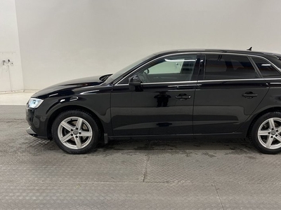 Audi A31.5 TFSI COD Proline P-sensorer 2018, Halvkombi