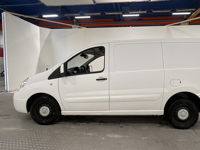 Peugeot Expert2.0HDi Ny-Kamrem Dragkrok B-Kamera 2015, Minibuss