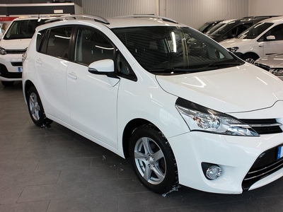 Toyota Verso1.6 7-sits Drag V-hjul 2015, Kombi