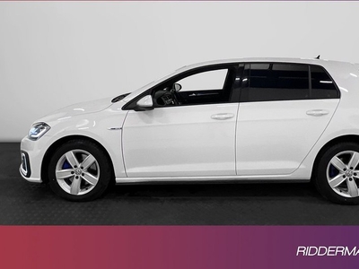 Volkswagen GolfGTE Dragkrok Carplay Backkamera 2018, Halvkombi