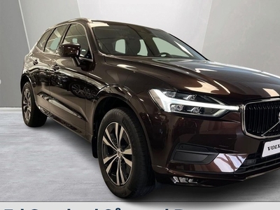 Volvo XC60D4 Momentum Advanced Edition, Navigation PRO, Klimatpaket ll, Dragkrok Halvautomatisk, Farthållare, Parkeringskamera Bak 2020, SUV