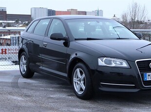 Audi A3 1.6 TDI Sportback 105hk, Attraction V/S-hjul