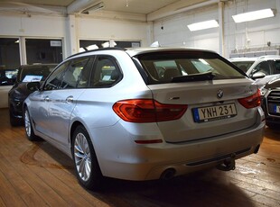 BMW 520 d xDrive Touring Sport line Kamera Värmare Drag Navi