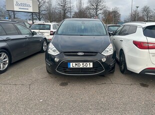 Ford S-Max 2.0 TDCi Business 7-sits 140hk Panorama Drag