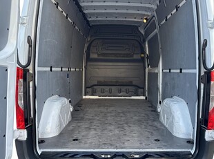 Mercedes-Benz Sprinter 314 CDI FWD Skåpbil