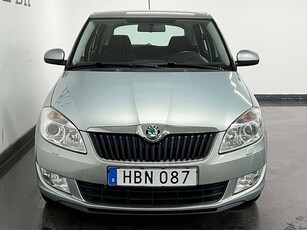 Skoda Fabia 1.2 TSI Elegance Euro 5/ M&K Värmare/ P-sensor