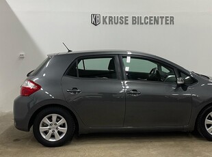 Toyota Auris 5-dörrar 1.4 D-4D Plus 1Ägare/Ny servad/Drag