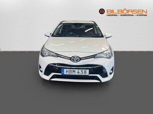 Toyota Avensis Kombi 1.8 Active Touring Sports Automat