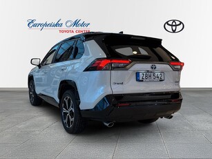 Toyota RAV4 2.5 Plug-In AWD-i Style JBL / V-Hjul / 1140mil