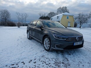 Volkswagen Passat Variant GTE TSI ACT Plug-in Hybrid Dragpkt