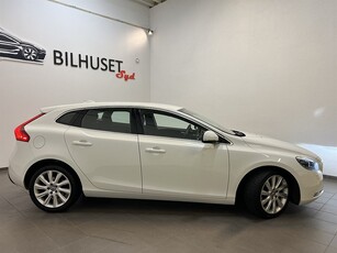 Volvo V40 D2 115hk Momentum / Värmare