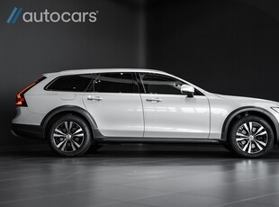 Volvo V90 Cross Country B4 197hk AWD Leasbar|H/K|360°|Google