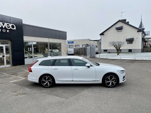 Volvo V90 Recharge T6 AWD Momentum Aut Voc Drag Vinterhjul