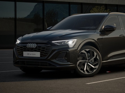 Audi Q8 55 e-tron