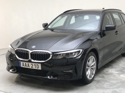 BMW 330e Touring, G21 (292hk)