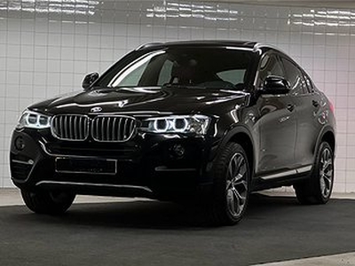 BMW X4 XDRIVE 30D/ X-LINE/ LÄDER/ FULLUTRUSTAD/1-ÄGARE/258HK