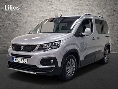 Peugeot Rifter 1.2 e-THP 110 hk// Dragkrok/Panoramatak//