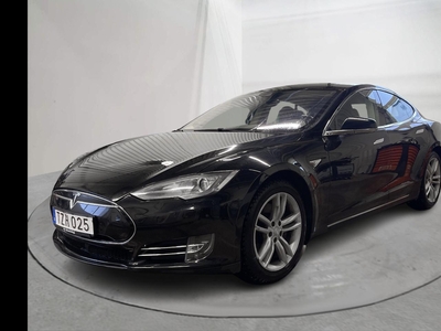 Tesla Model S 85