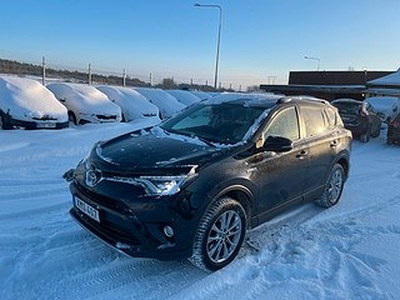 Toyota RAV4 HYBRID E-FOUR AWD EXECUTIVE JBL DRAG M-VÄRMARE 2-ÅRS GARANTI