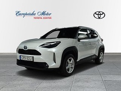 Toyota Yaris Cross 1.5 HSD AWD-i Active Plus / V-Hjul / Drag