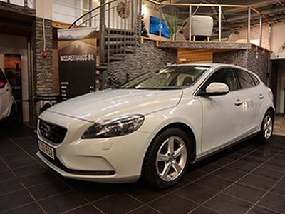 Volvo V40 T2 Momentum Euro 5 ( 0 Ränta 36 Mån )